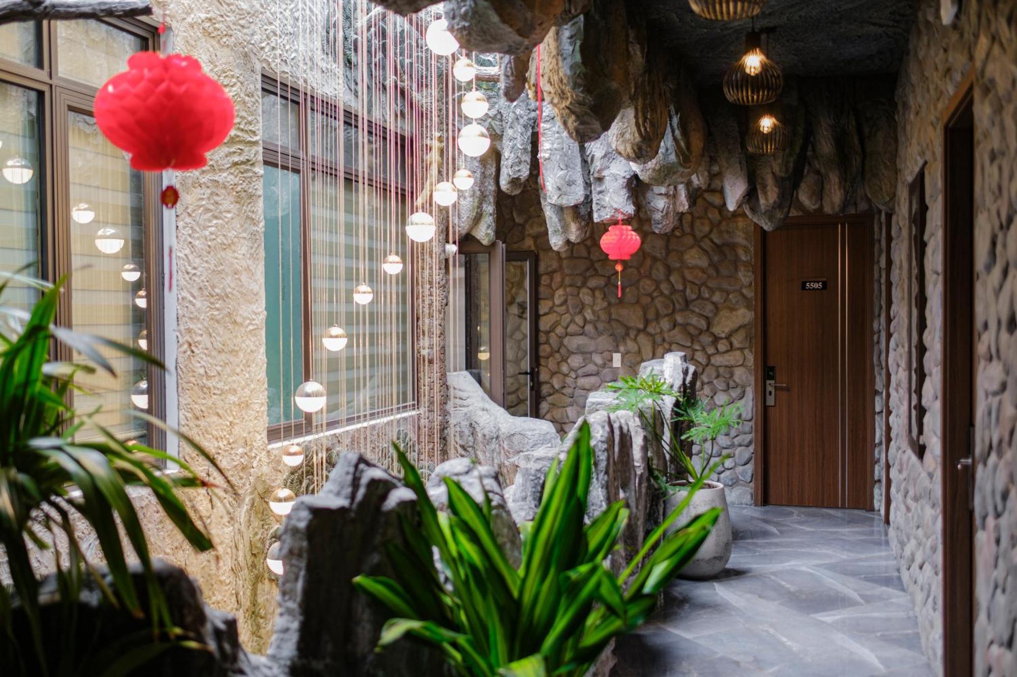 Roza Palace Cat Ba Chan Chau Экстерьер фото